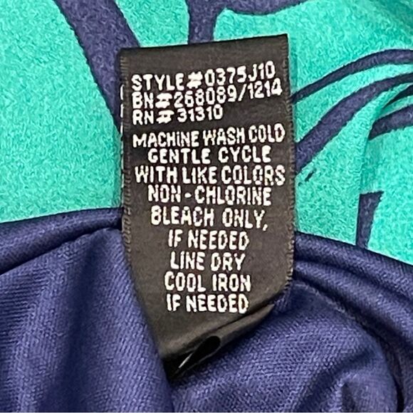 Vibrant Leaf Pattern Dress with Flutter Sleeves SIZE 6 - Picture 4 of 9